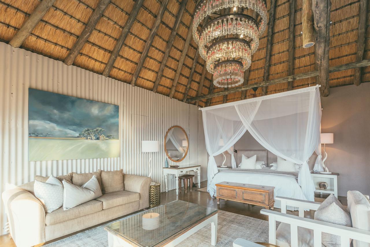 Lions Valley Lodge *
