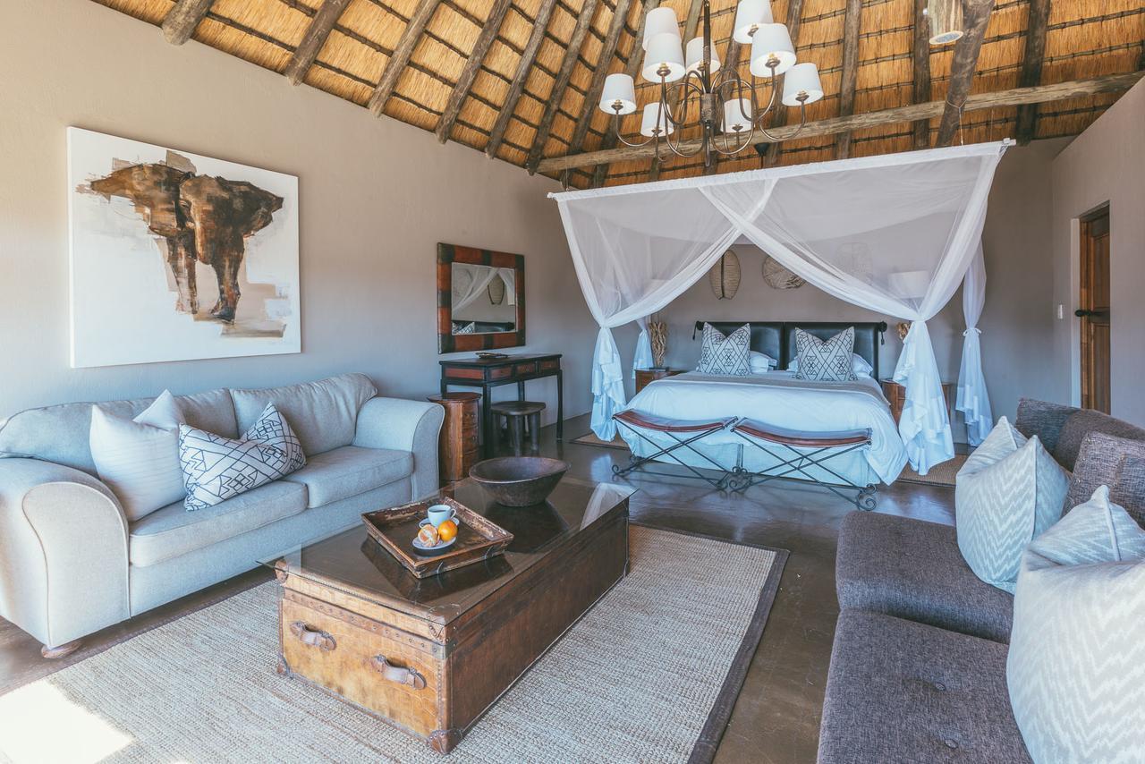 Lions Valley Lodge *