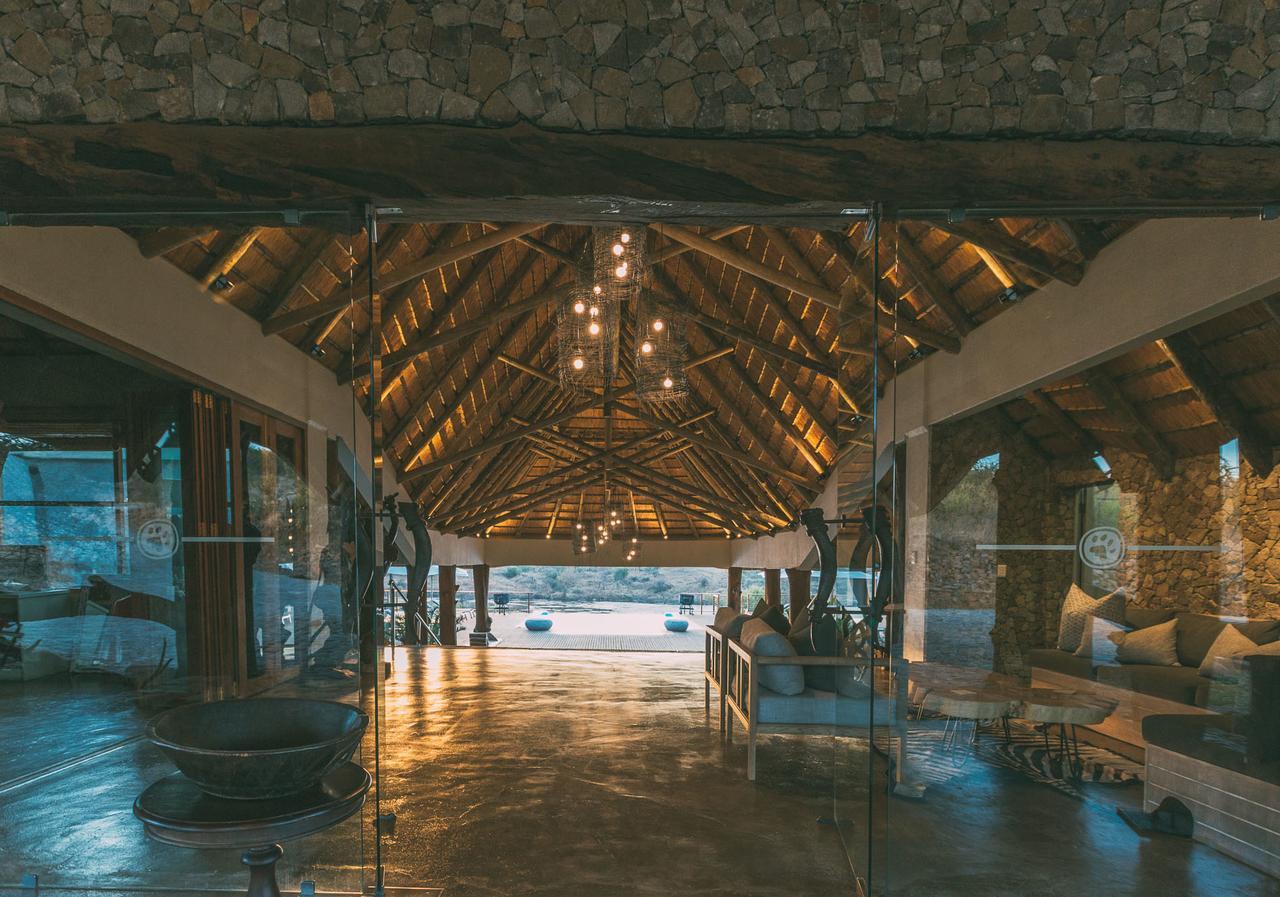 Lions Valley Lodge *